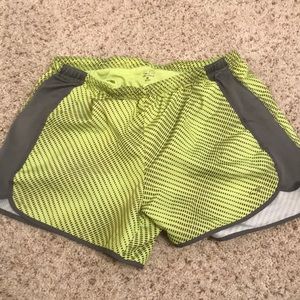 Champion Women Shorts | M